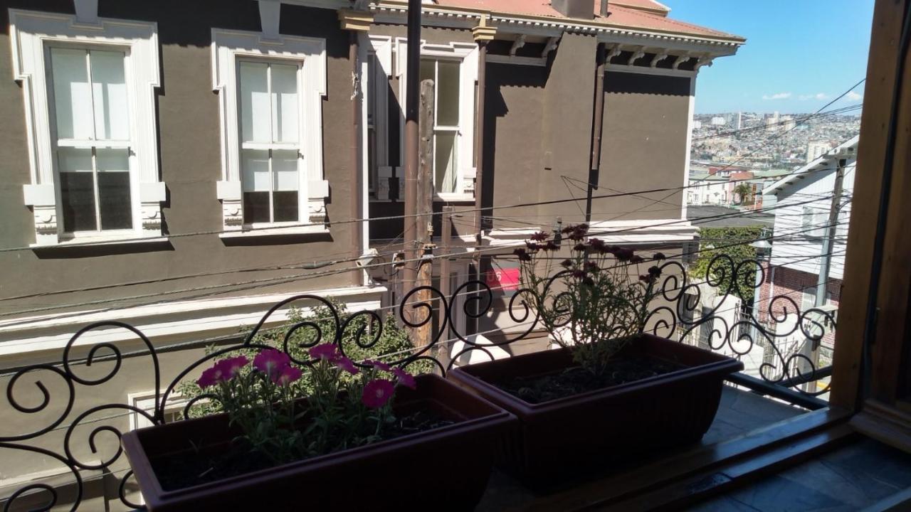 Casa Fibonacci Hotel บัลปาราอีโซ ภายนอก รูปภาพ